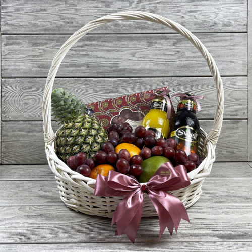 Подарочная корзина с фруктами «Лукум»