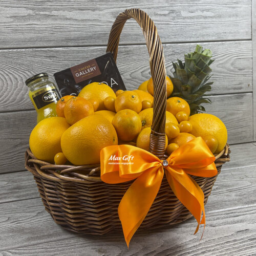 Подарочная корзина с фруктами «Апельсинка»