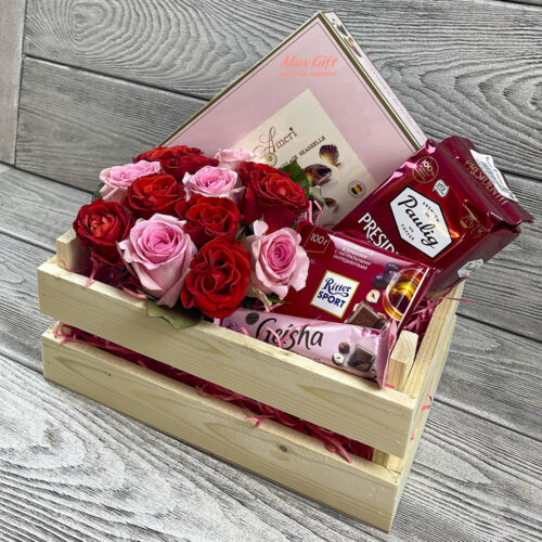 Подарочный набор с цветами «Жозефина»