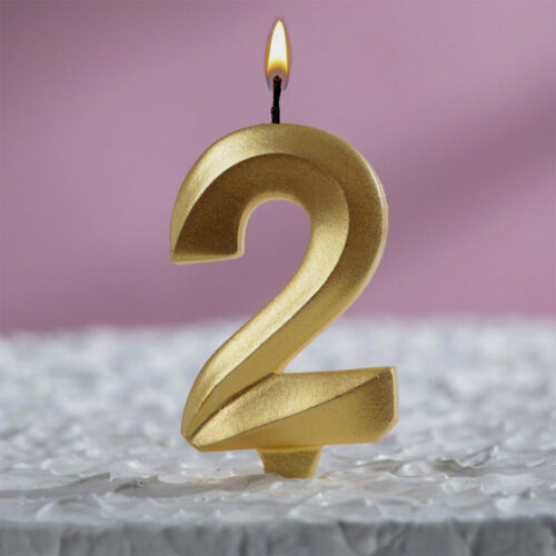 Свеча в торт «Грань», цифра «2»