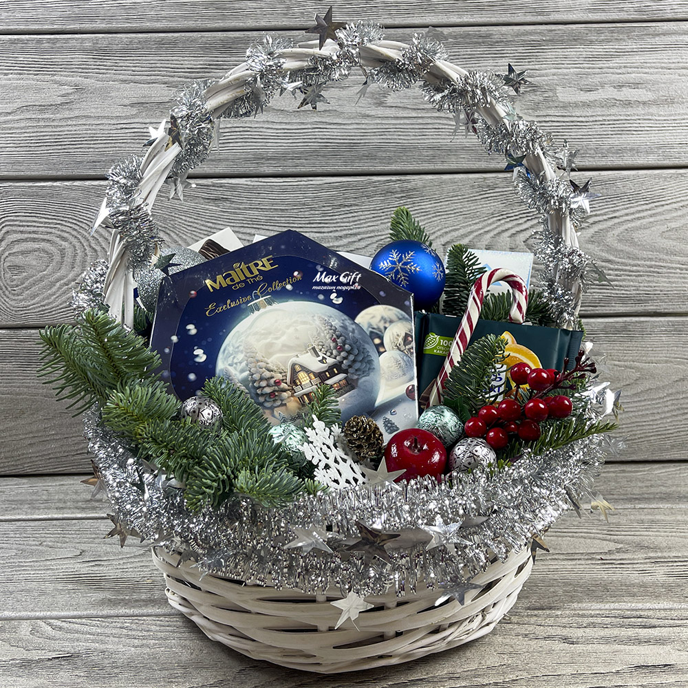 Подарочная корзина «Рождественская сказка»