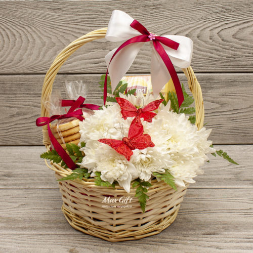 Подарочная корзина с цветами «Сливки»