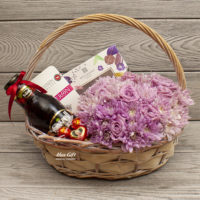 Подарочная корзина с цветами «Мираж»